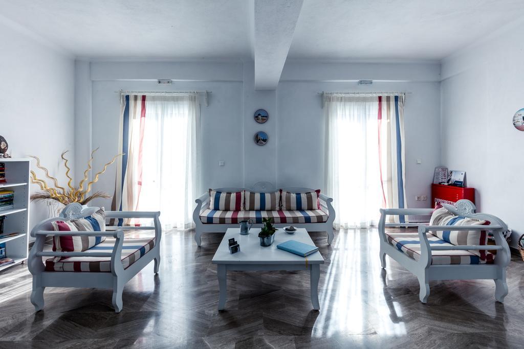 Selini Ηotel (Adults Only) Камарі Екстер'єр фото