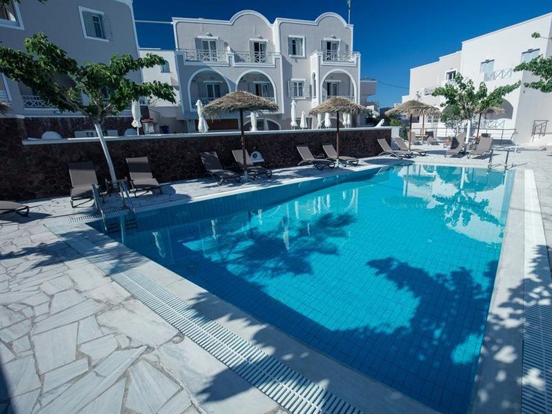 Selini Ηotel (Adults Only) Камарі Екстер'єр фото